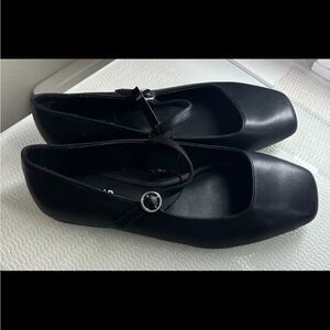 Square Toe Mary Jane Women's Black Flats